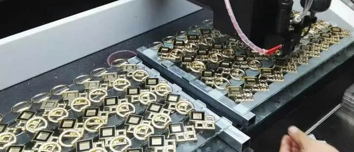 【點膠出現(xiàn)氣泡】關于AB點膠機在點膠時出現(xiàn)氣泡怎么解決？